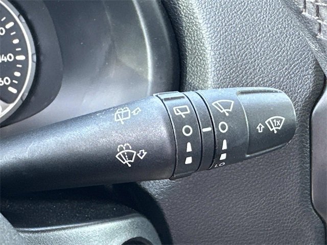 Used 2020 Jeep Renegade Latitude image 10