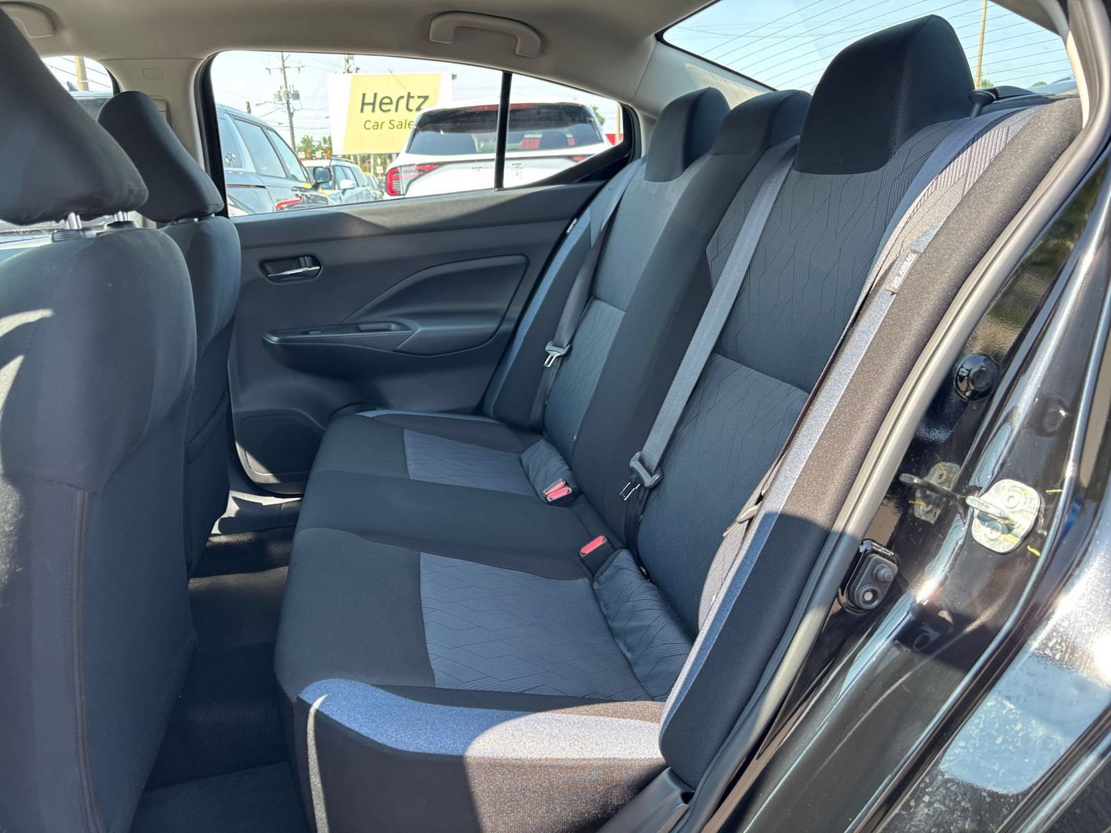 Used 2025 Nissan Versa SV FWD image 23