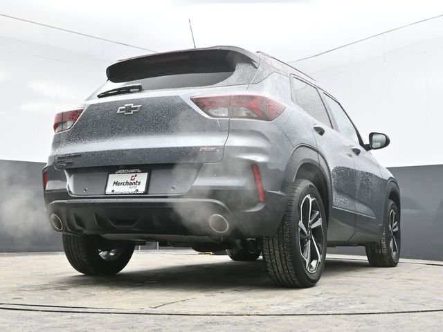 Used 2022 Chevrolet TrailBlazer RS w/ Technology Package image 36