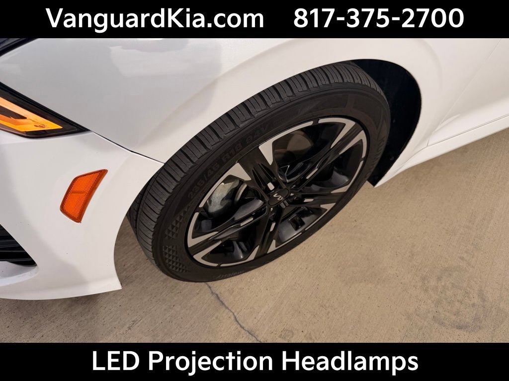 Used 2023 Kia K5 GT-Line image 9