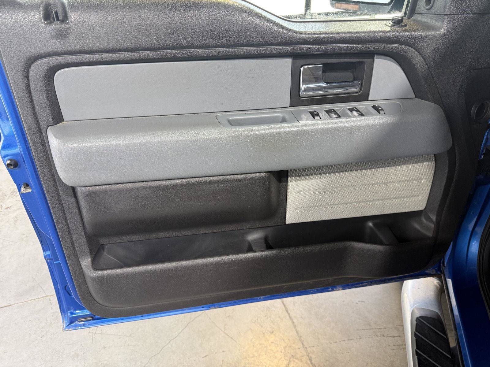 Used 2012 Ford F150 XLT w/ XLT Chrome Pkg AWD/4WD image 18