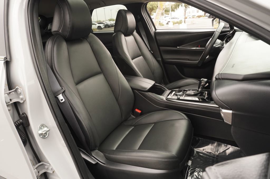 Used 2025 MAZDA CX-30 AWD 2.5 S w/ Preferred Package image 12