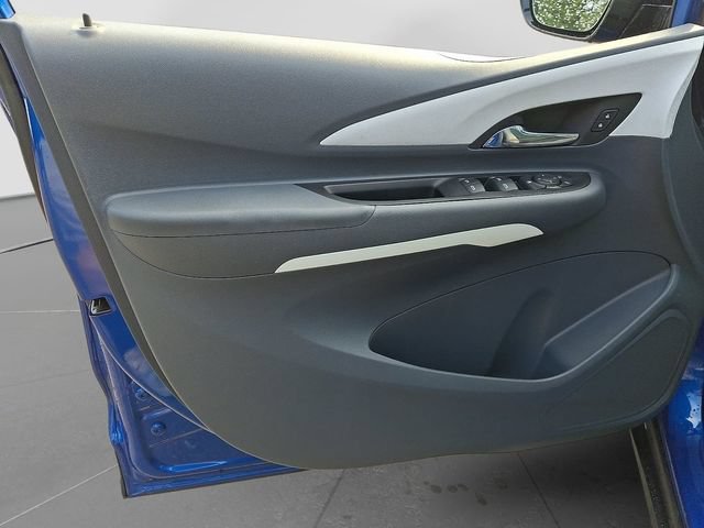 Used 2020 Chevrolet Bolt LT FWD image 14