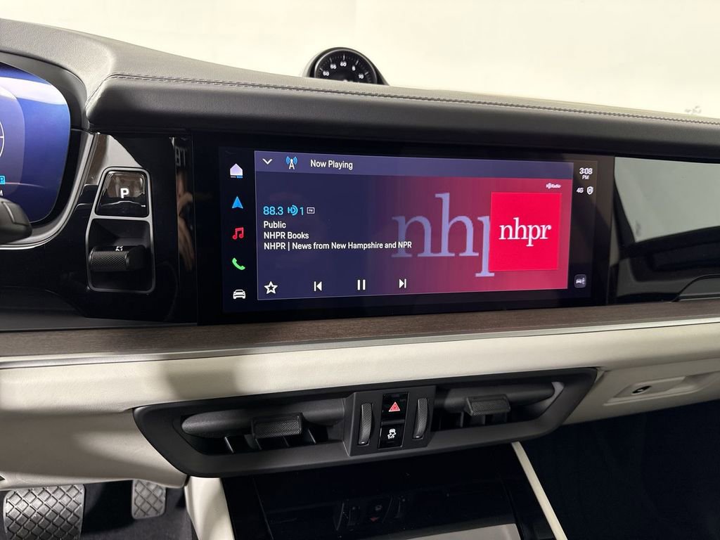 New 2026 Porsche Cayenne image 28