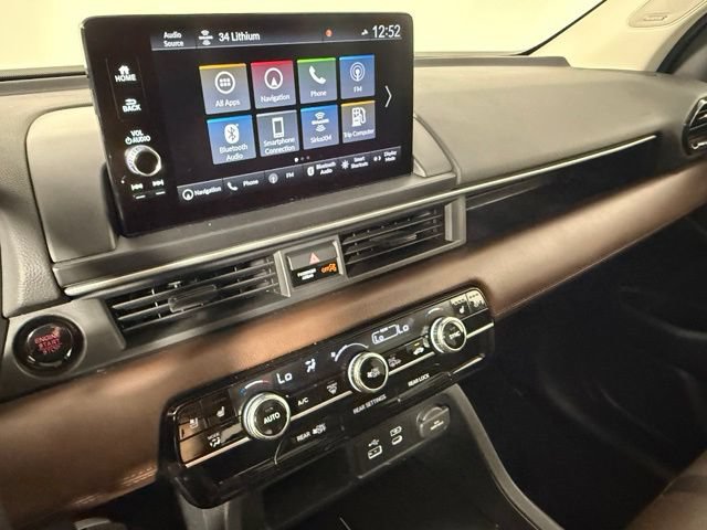 Used 2025 Honda Pilot Elite image 23