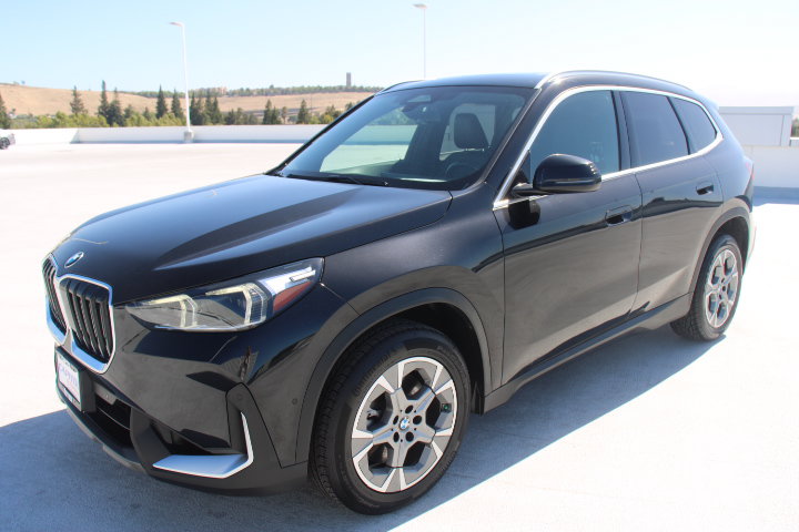 Used 2023 BMW X1 xDrive28i w/ Convenience Package AWD/4WD image 6