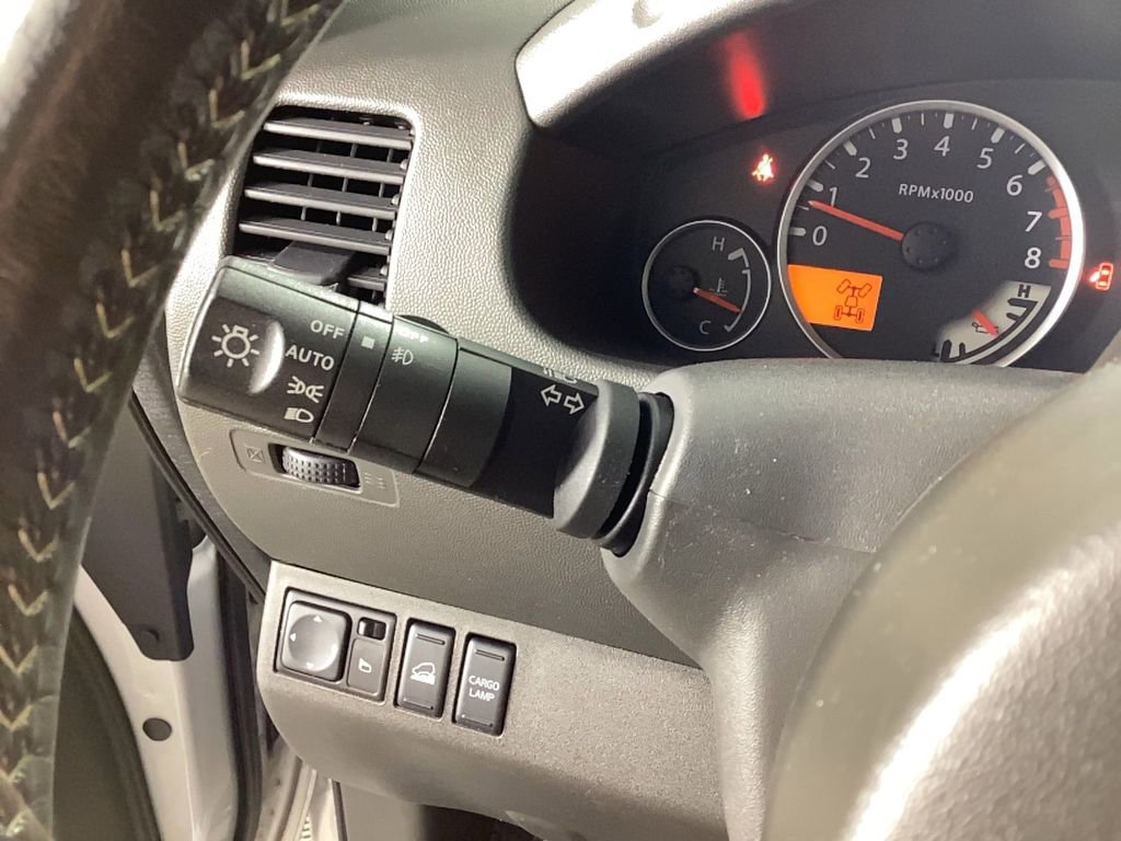 Used 2015 Nissan Frontier PRO-4X image 28