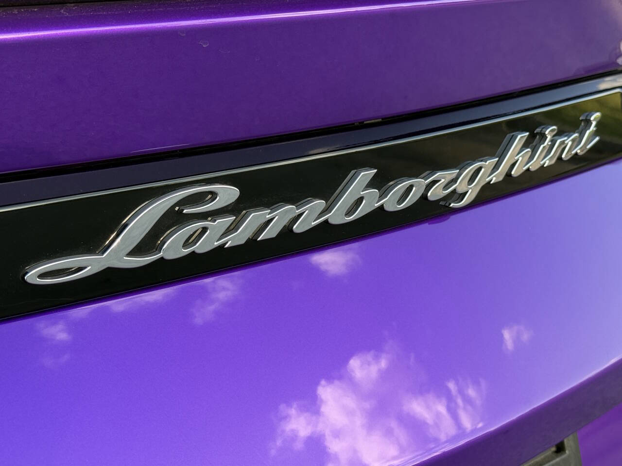 Used 2022 Lamborghini Urus image 20