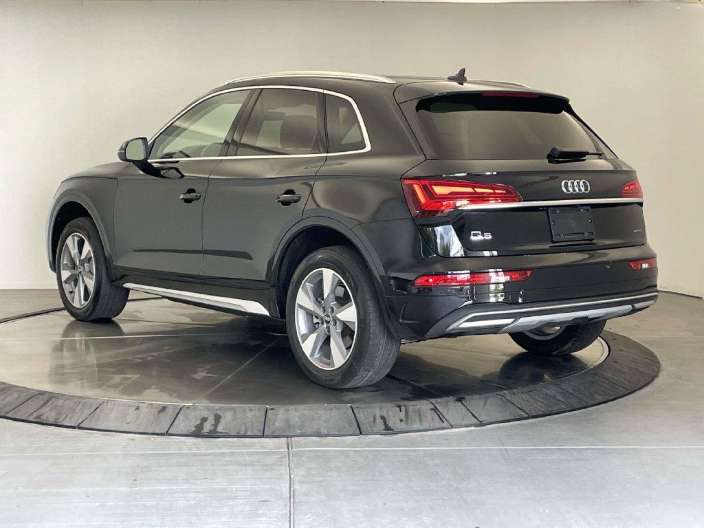 Certified 2023 Audi Q5 2.0T Premium Plus w/ Premium Plus Package AWD/4WD image 3