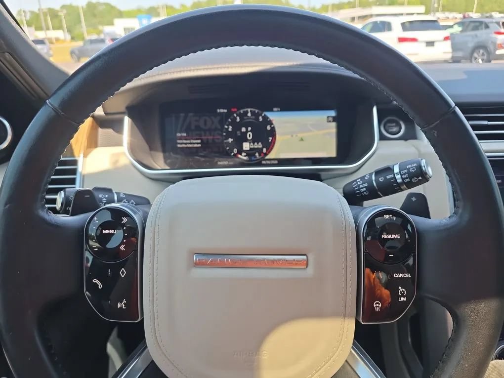 Used 2019 Land Rover Range Rover HSE AWD/4WD image 17