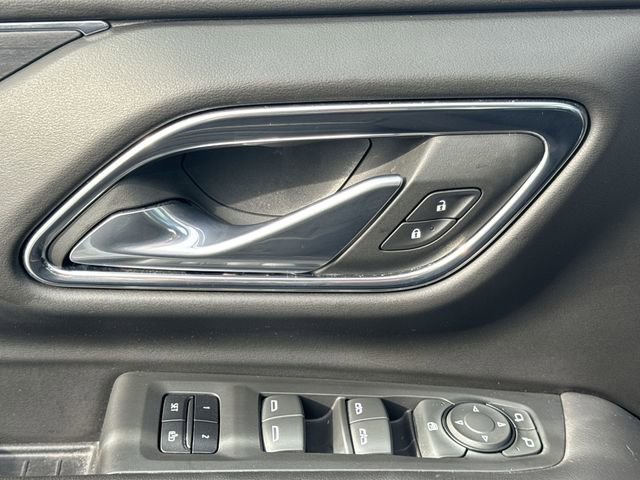 Certified 2023 GMC Yukon XL SLT image 26