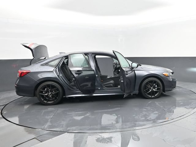 Used 2025 Honda Civic Sport image 29