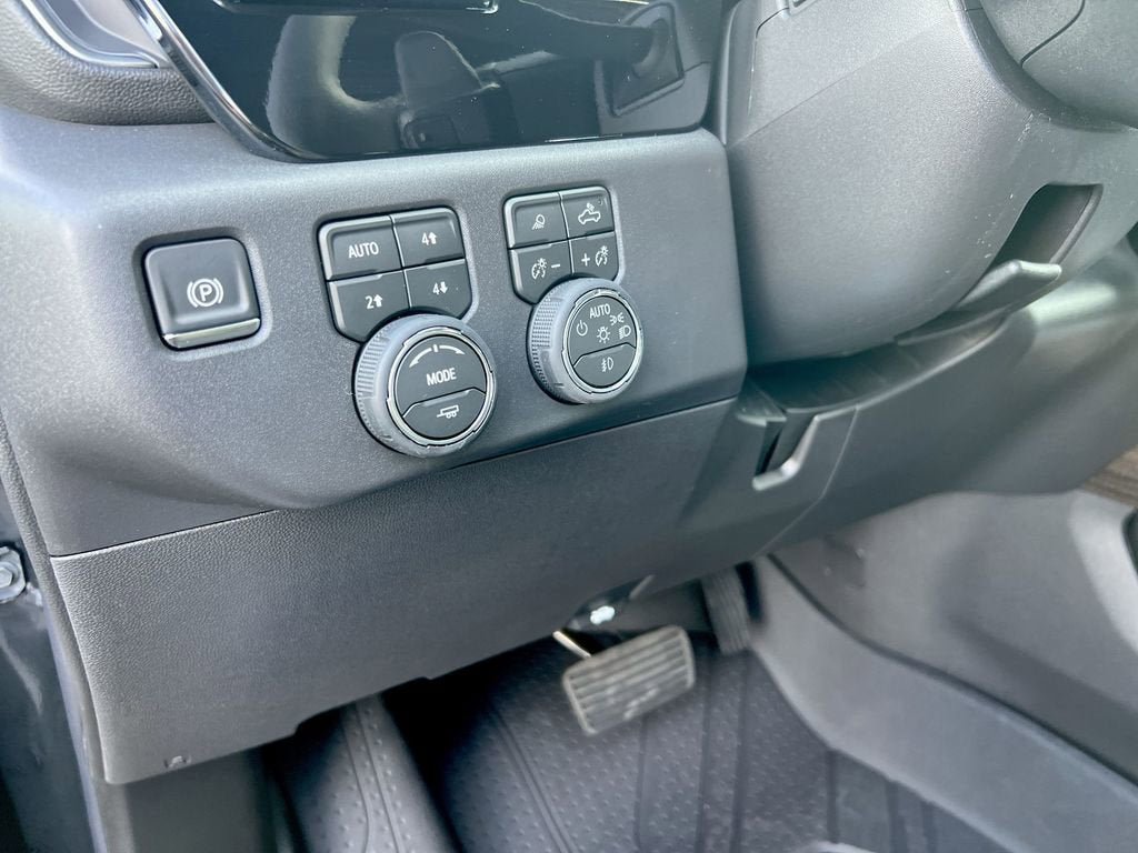 New 2026 Chevrolet Silverado 1500 LT Trail Boss w/ LT Trail Boss Premium Package AWD/4WD image 43