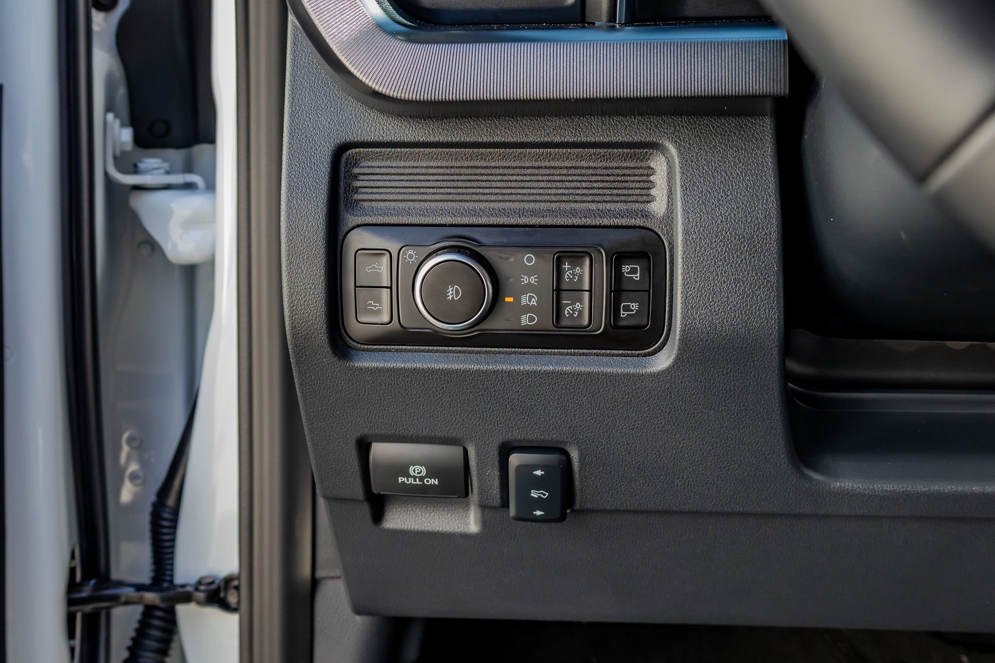 Used 2026 Ford F450 Platinum w/ FX4 Off-Road Package image 22