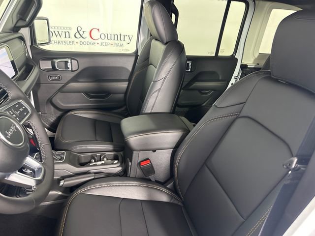 New 2025 Jeep Wrangler Sahara image 21