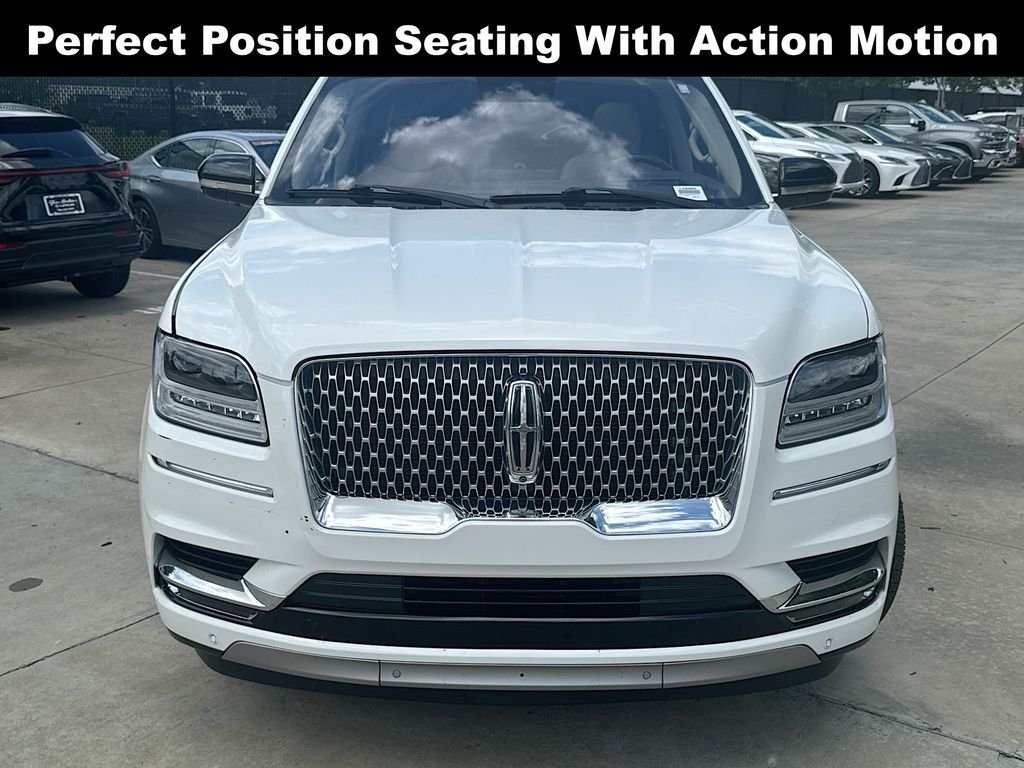Used 2020 Lincoln Navigator Reserve w/ Luxury Package AWD/4WD image 4