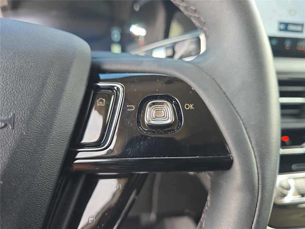 Certified 2024 Lincoln Corsair FWD image 23