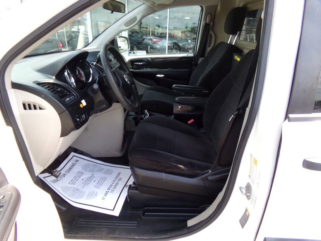 Used 2013 RAM C/V Tradesman FWD image 11