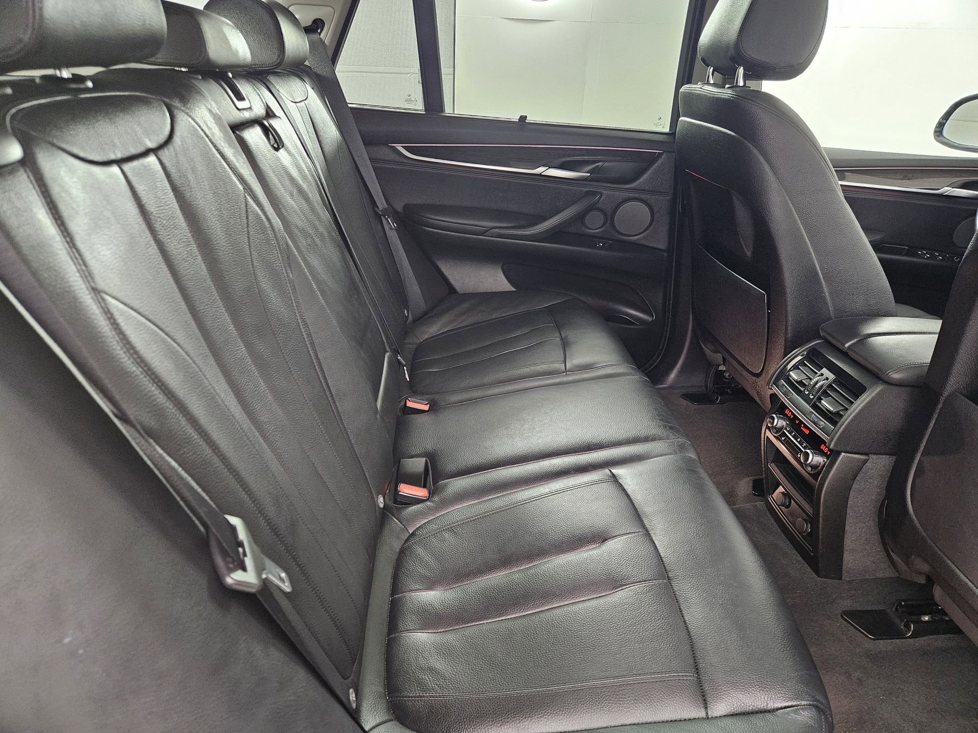Used 2016 BMW X5 xDrive35d AWD/4WD image 38