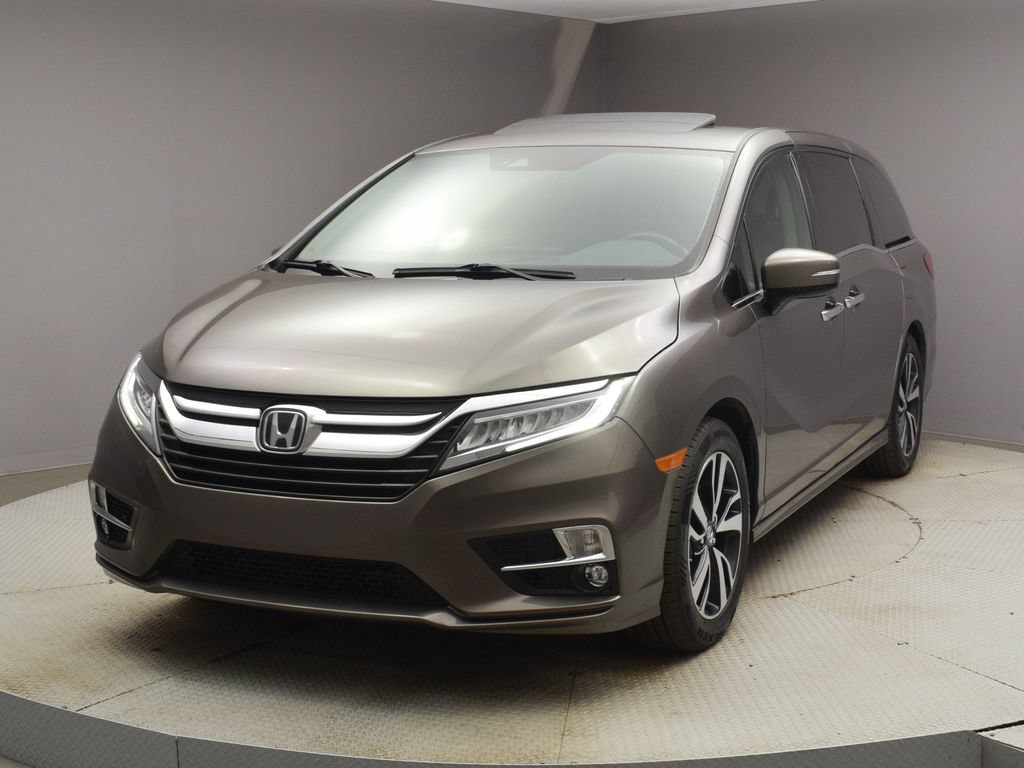 Used 2018 Honda Odyssey Elite image 6