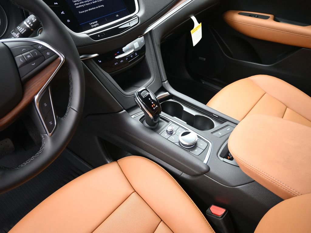 New 2026 Cadillac XT5 Premium Luxury w/ LPO, Floor Liner Package image 11