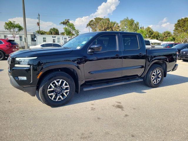 Certified 2024 Nissan Frontier SL w/ Technology Package image 9