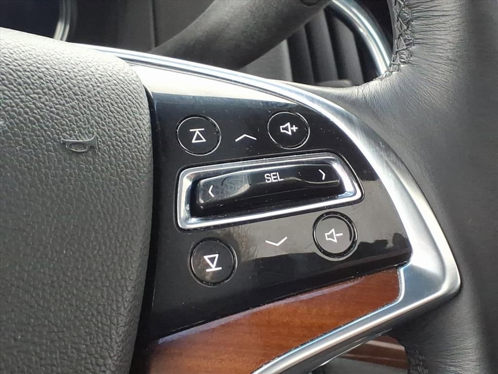 Used 2017 Cadillac Escalade Luxury image 28