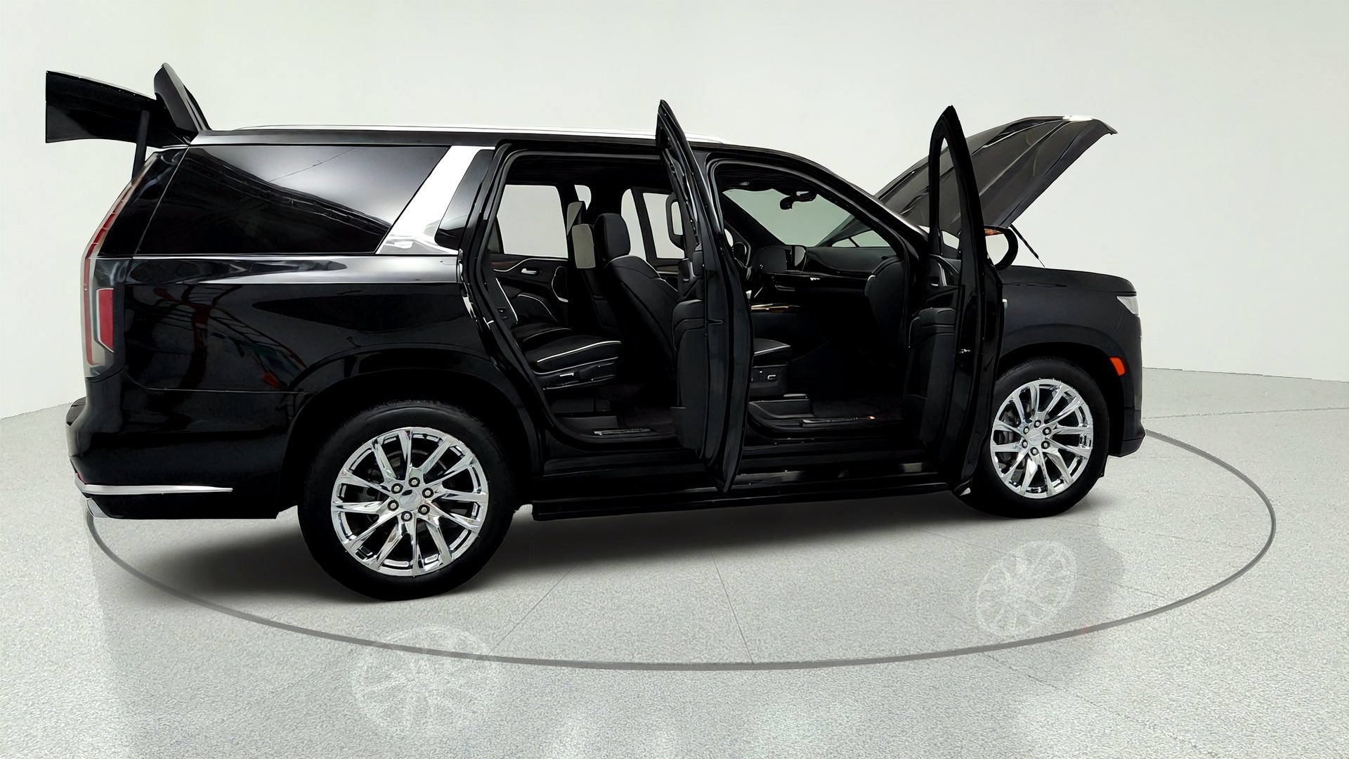 Certified 2023 Cadillac Escalade Premium Luxury w/ LPO, Radiant Package AWD/4WD image 13