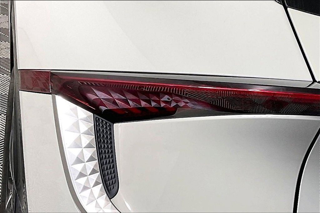 Used 2023 Kia EV6 Wind image 28