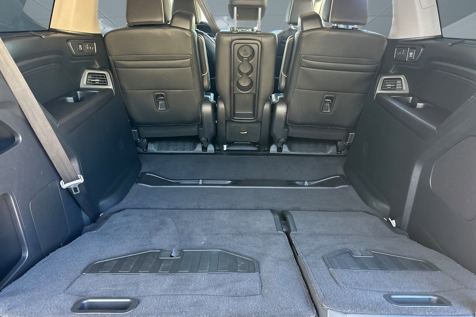 Certified 2024 Honda Odyssey Elite image 33