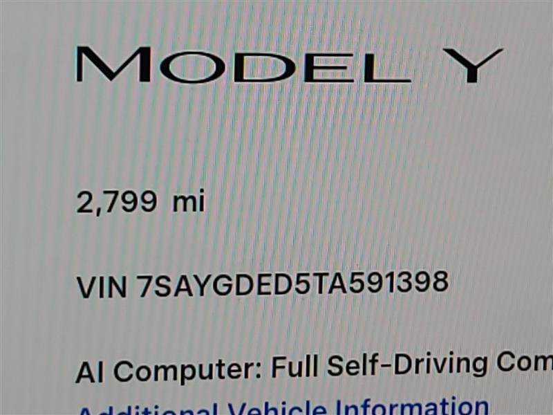 Used 2026 Tesla Model Y 2WD image 3