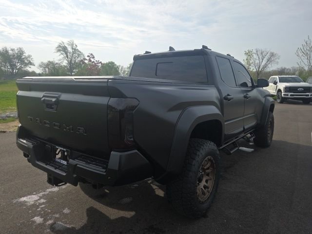 Used 2024 Toyota Tacoma SR5 image 8