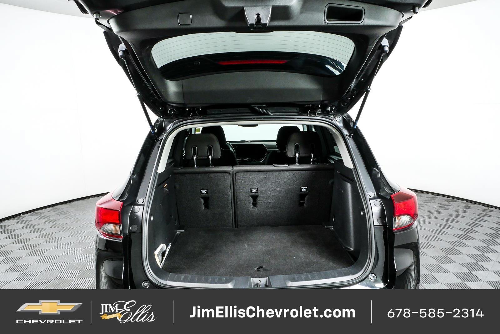 Certified 2025 Chevrolet TrailBlazer LT AWD/4WD image 28