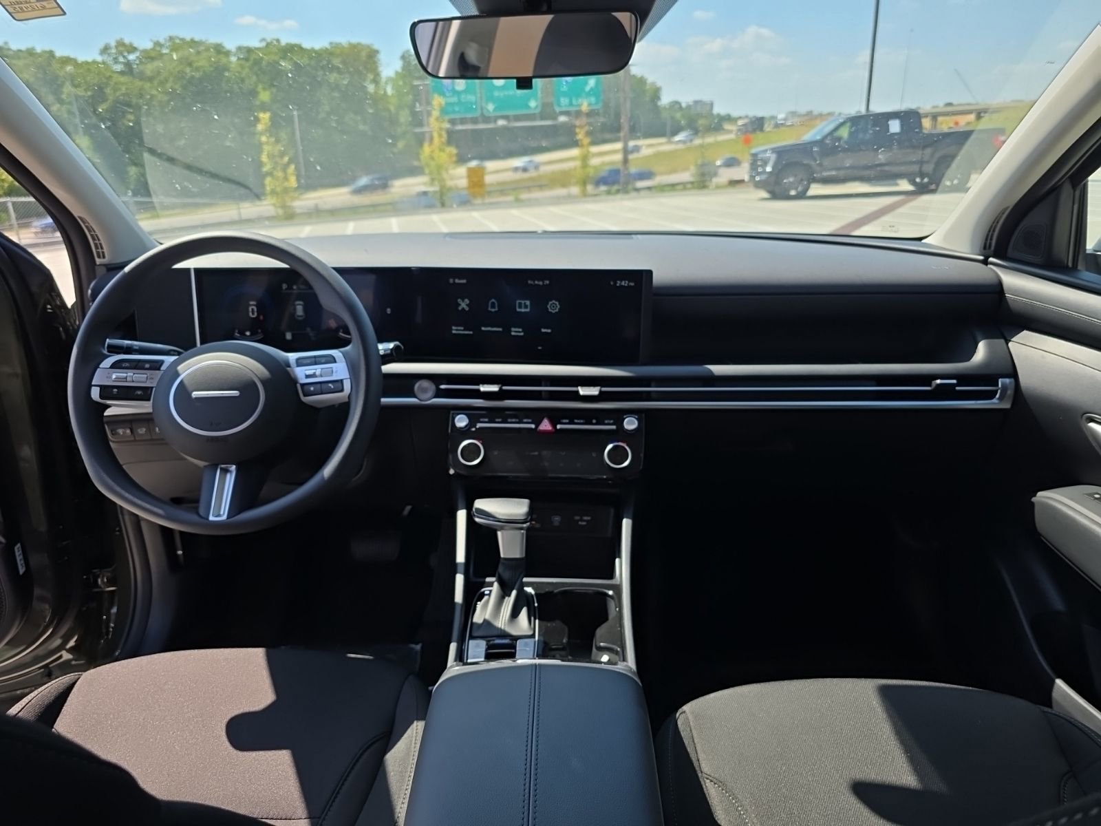 New 2026 Hyundai Tucson SEL image 11