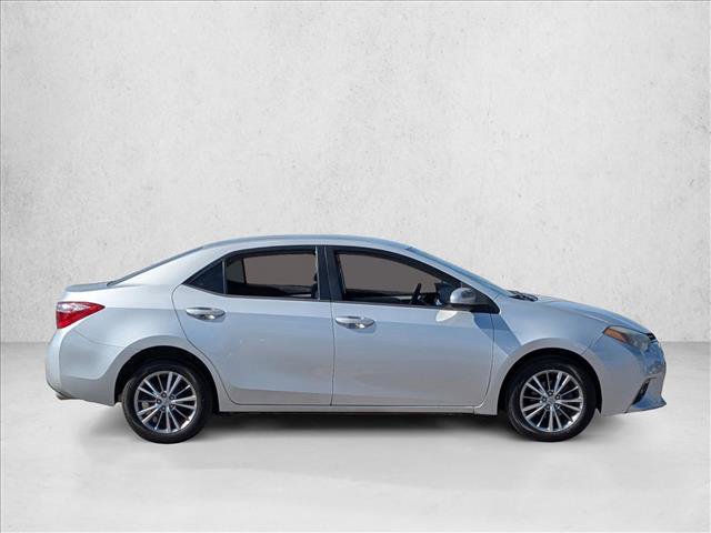 Used 2015 Toyota Corolla LE image 4