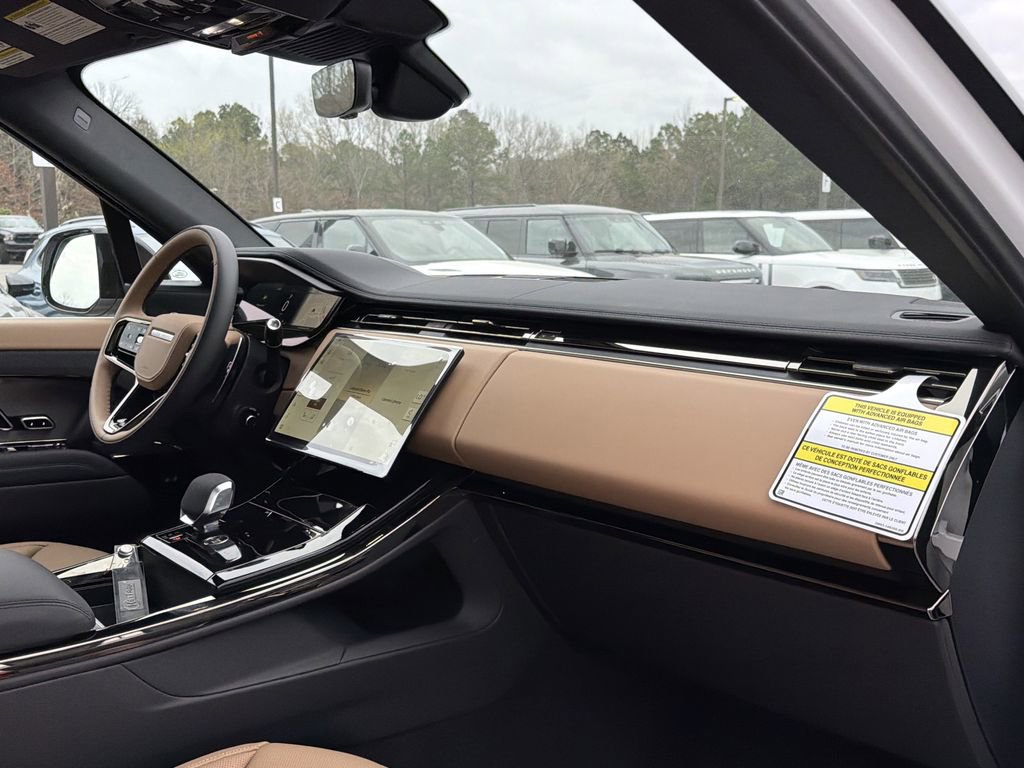 New 2026 Land Rover Range Rover Sport Dynamic SE image 18