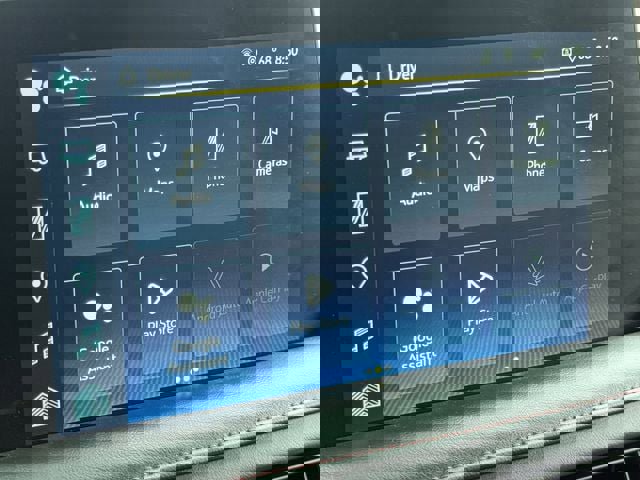 Used 2024 Chevrolet Suburban RST image 19