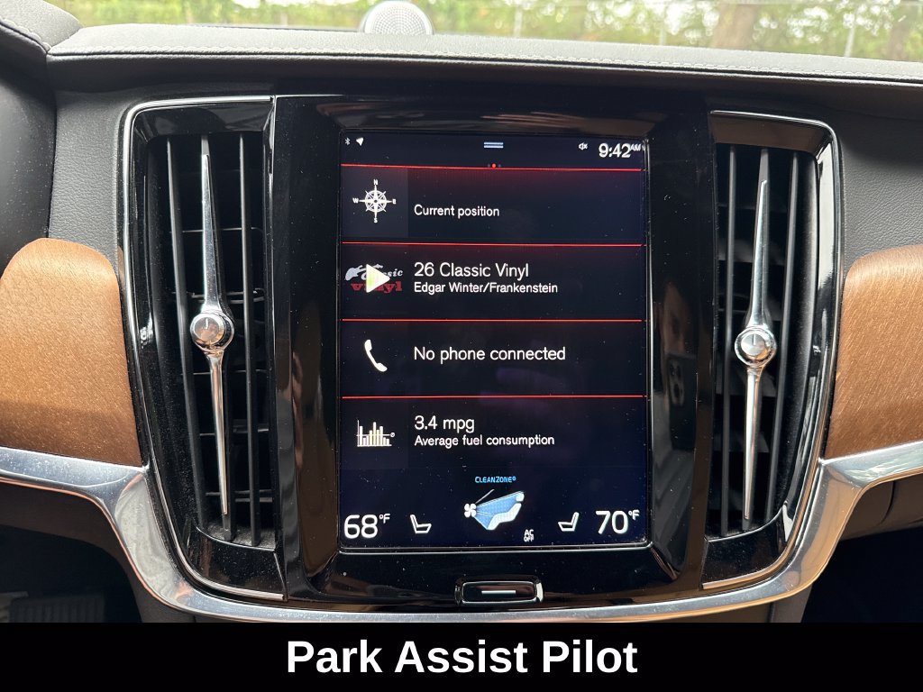 Used 2017 Volvo S90 T6 Inscription w/ Vision Package AWD/4WD image 18