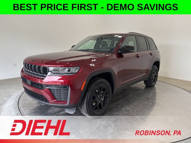 New 2026 Jeep Grand Cherokee Altitude AWD/4WD image 3