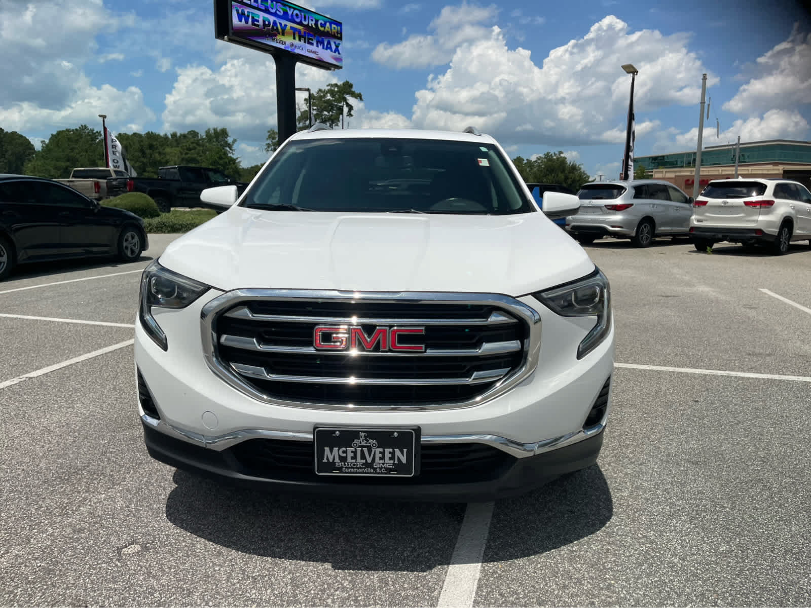 Used 2020 GMC Terrain SLT w/ Preferred Package AWD/4WD image 2