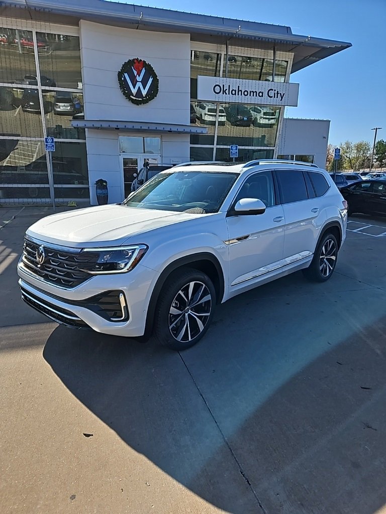 New 2026 Volkswagen Atlas SEL Premium R-Line image 1