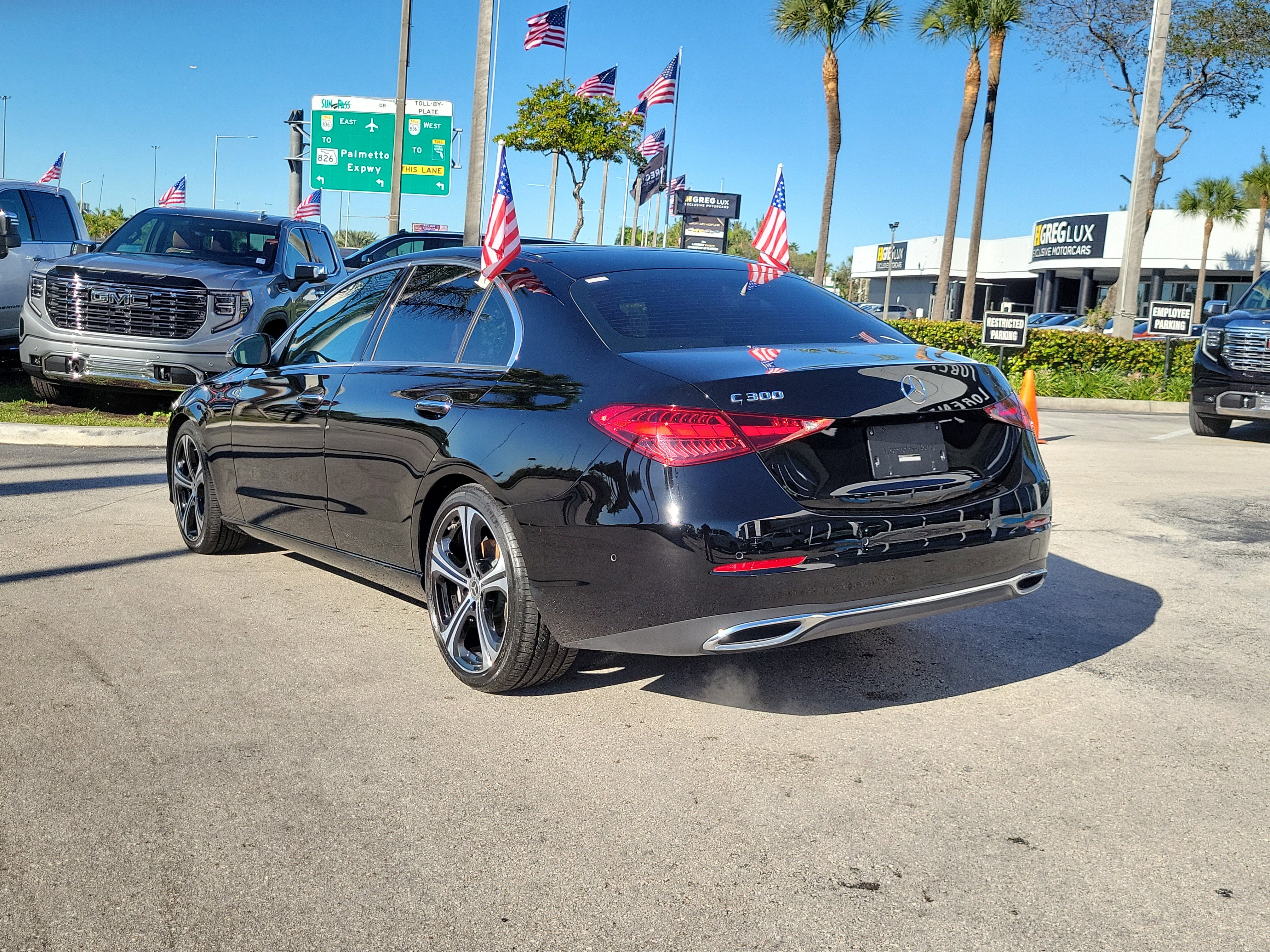 Used 2023 Mercedes-Benz C 300 Sedan image 7