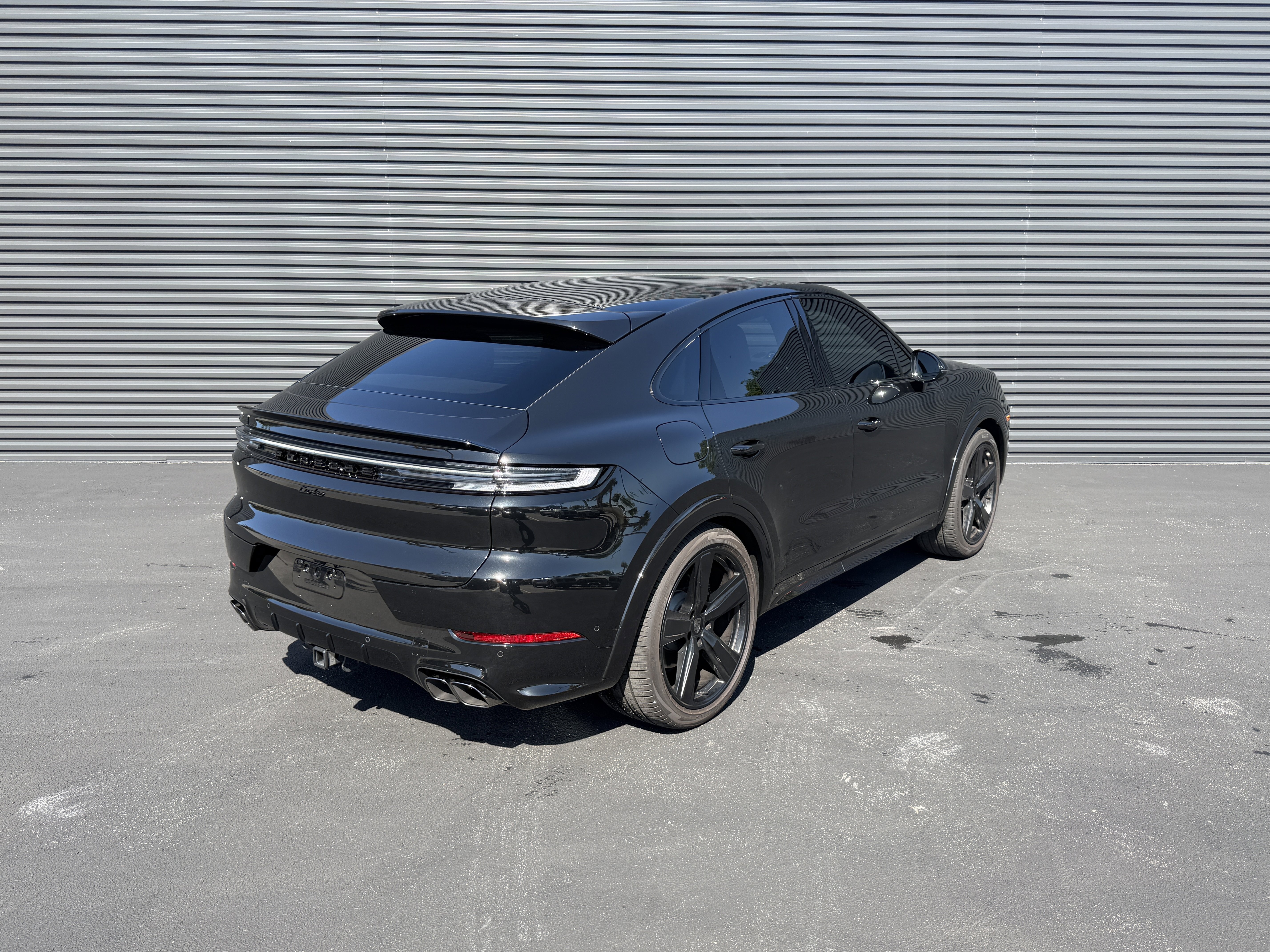 Used 2025 Porsche Cayenne Turbo image 9