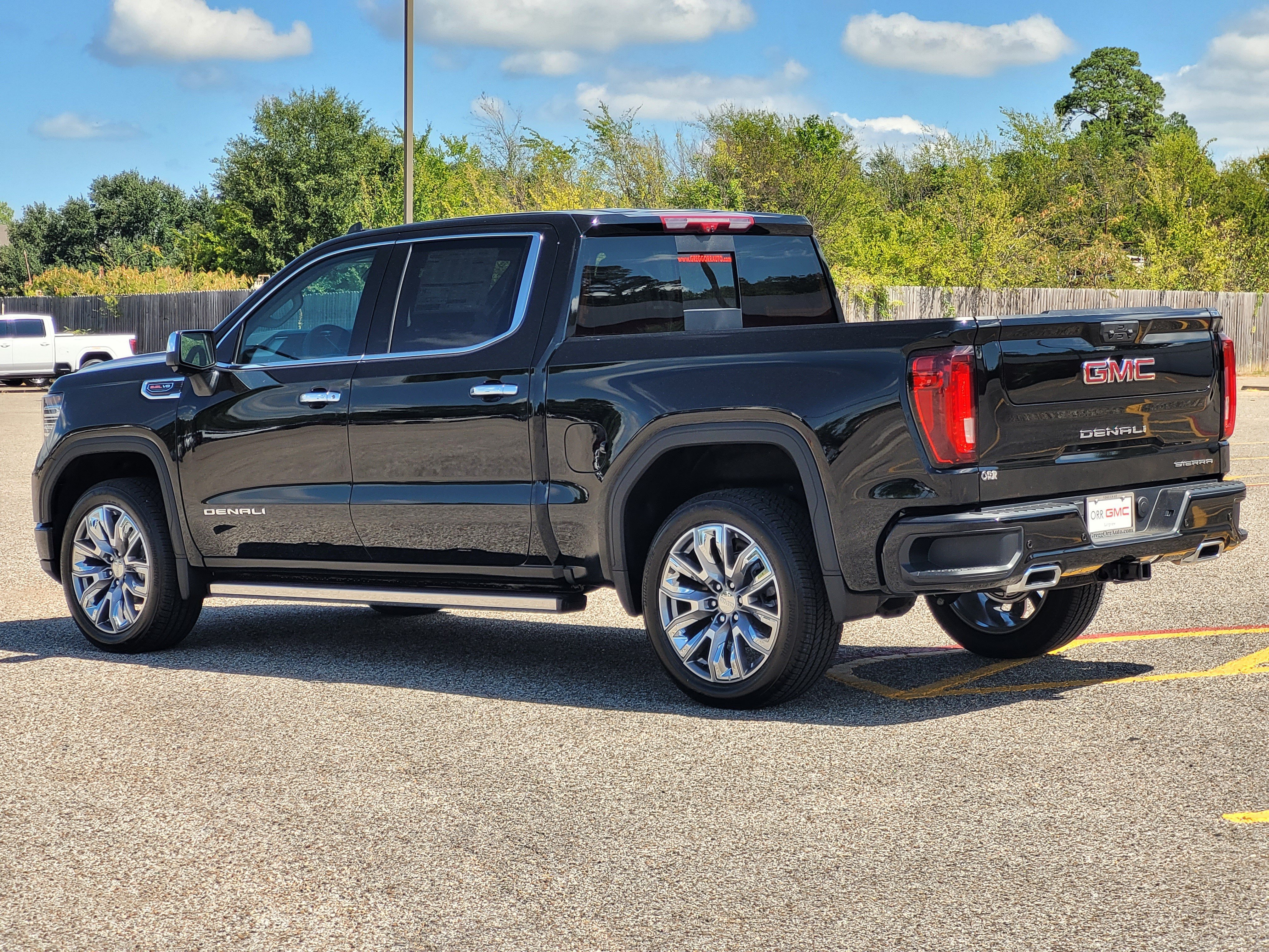 New 2026 GMC Sierra 1500 Denali w/ Denali Reserve Package AWD/4WD image 6