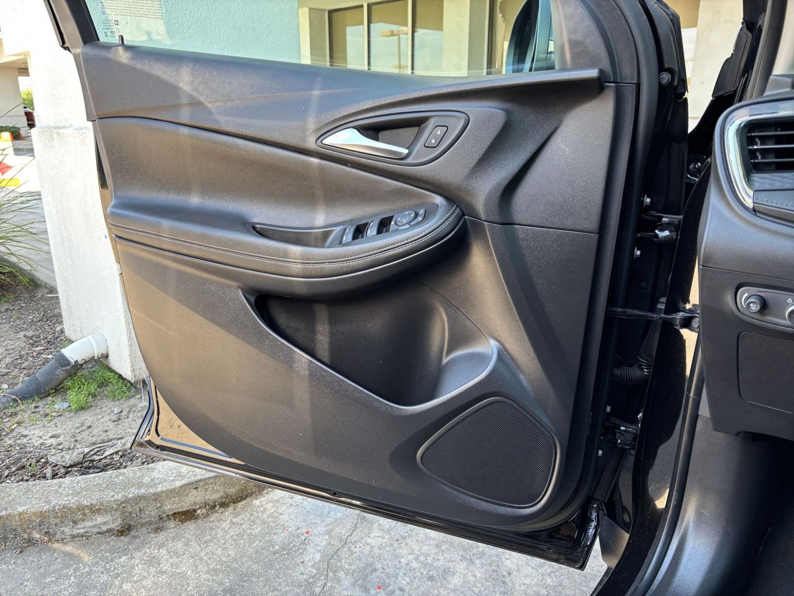 Used 2025 Buick Encore GX Preferred FWD image 18