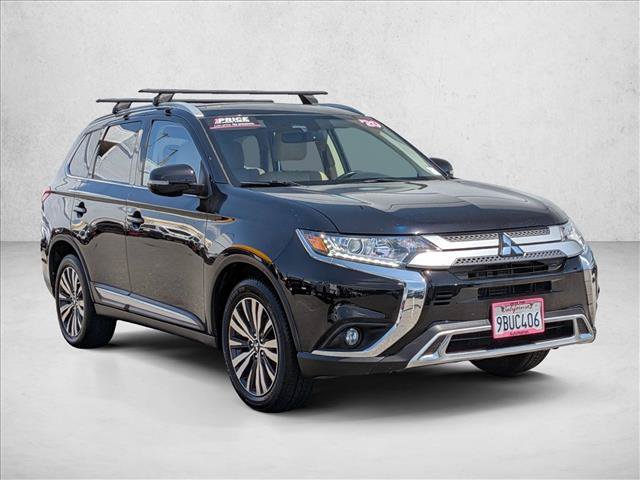 Used 2020 Mitsubishi Outlander SE FWD image 3