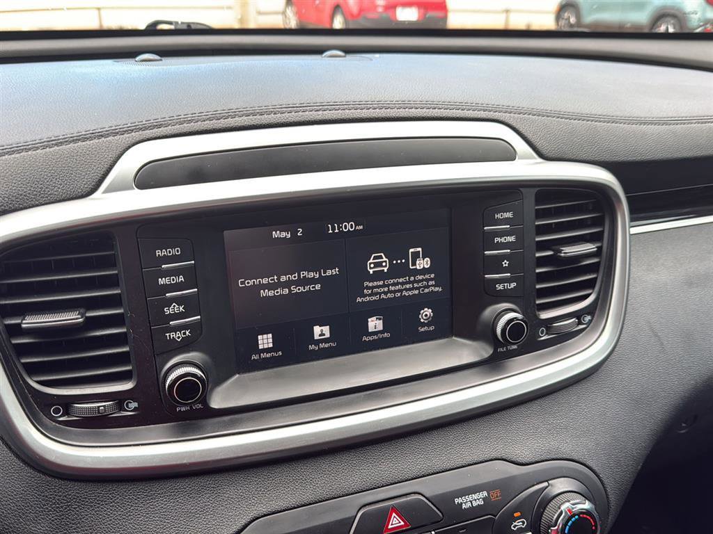 Used 2020 Kia Sorento L FWD image 5