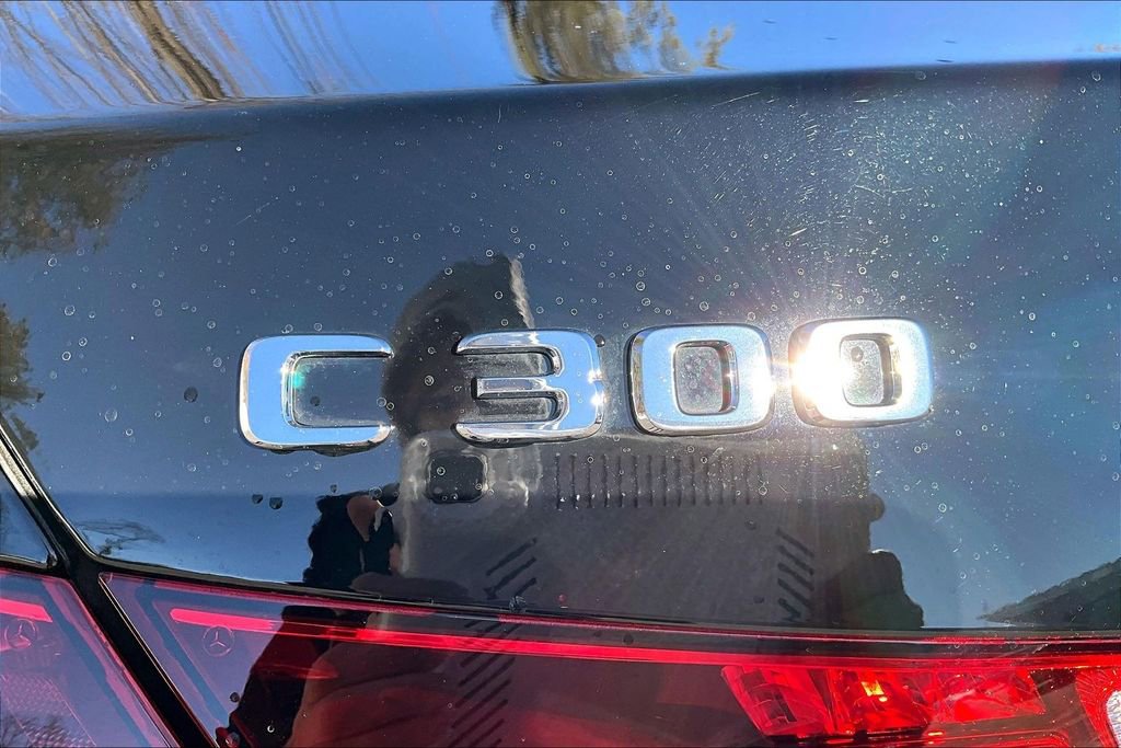 Certified 2022 Mercedes-Benz C 300 4MATIC Sedan image 33