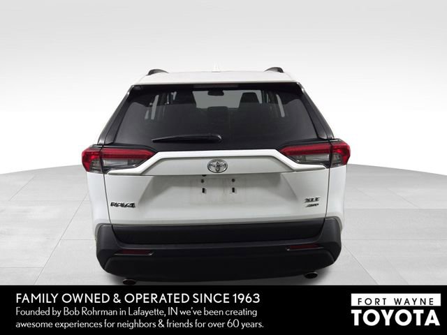 Used 2025 Toyota RAV4 XLE image 8