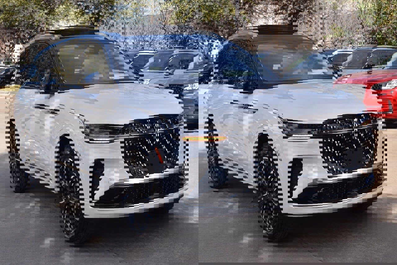 Certified 2026 Lincoln Nautilus Reserve image 4